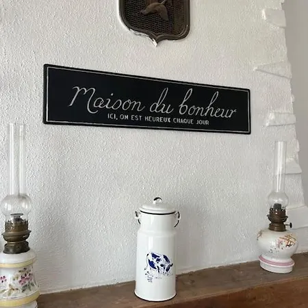 La Petite Maison Lithaire